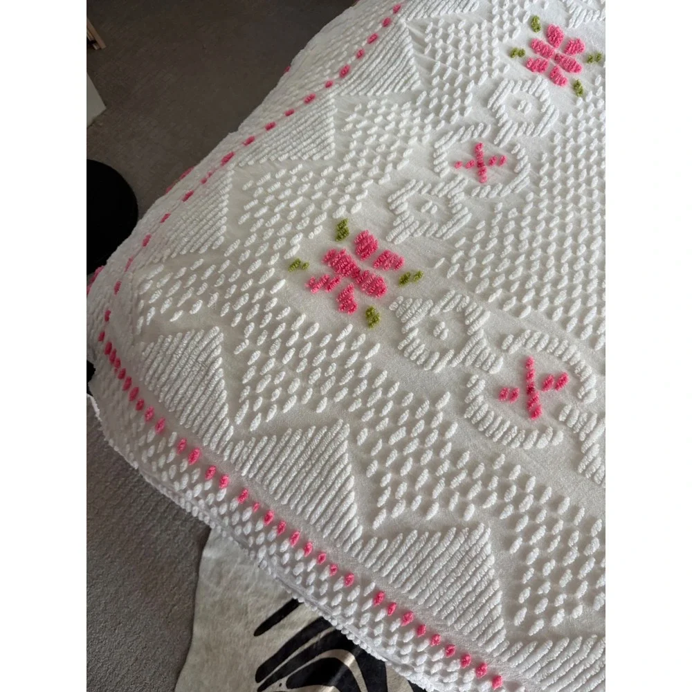 Vintage Pink Floral Chenille Bedspread